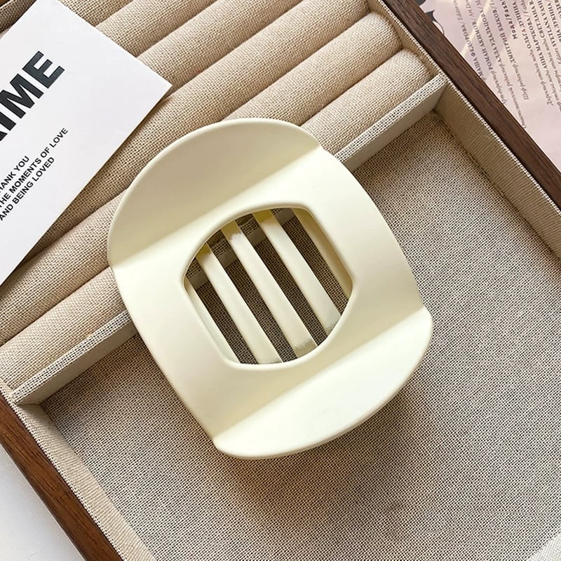 🎁Last Day 49%off 💖Casual Versatile Solid Colour Lay Flat Hair Clip