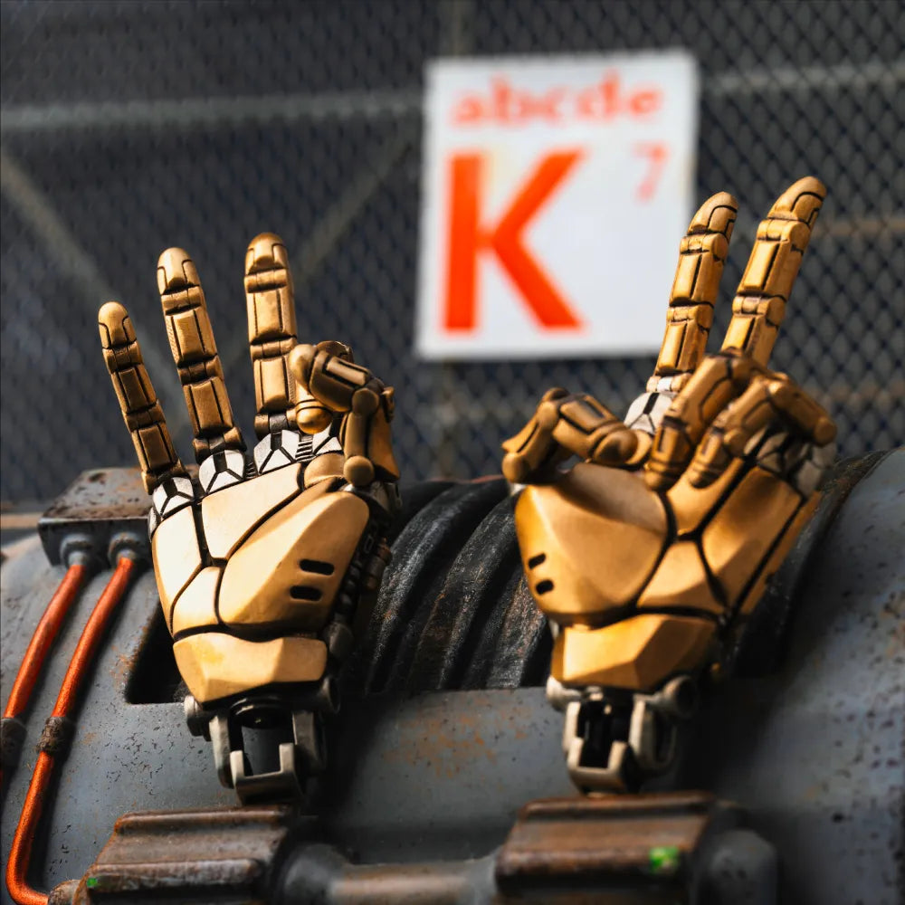 Mechanical Hand Pendant