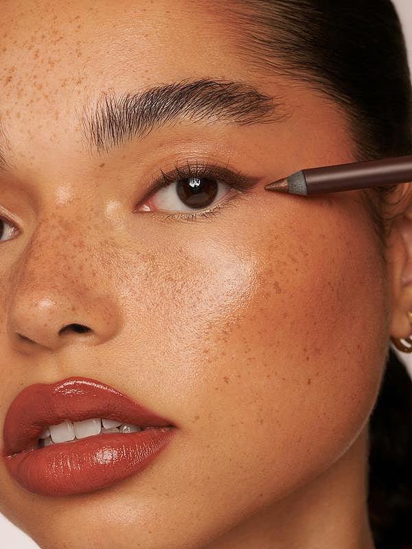 24 HR Waterproof Eyeliner Duo Sharpenable Eye Pencil